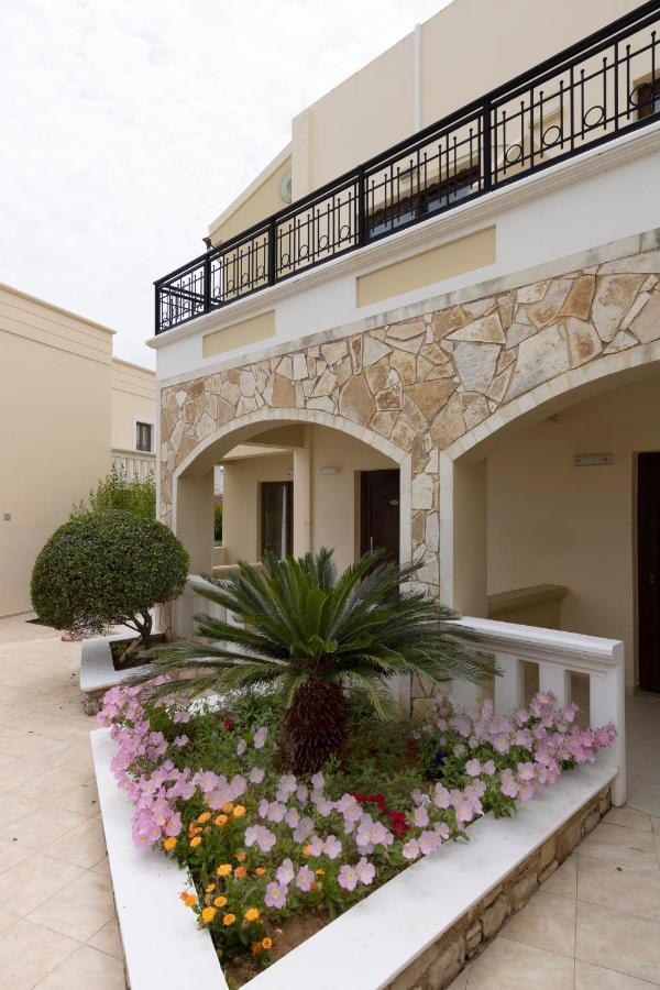 Sandy Suites Kalamaki  Exterior foto